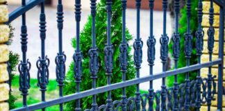 20 inspirujących pomysłów na ogrodzenia do domu!